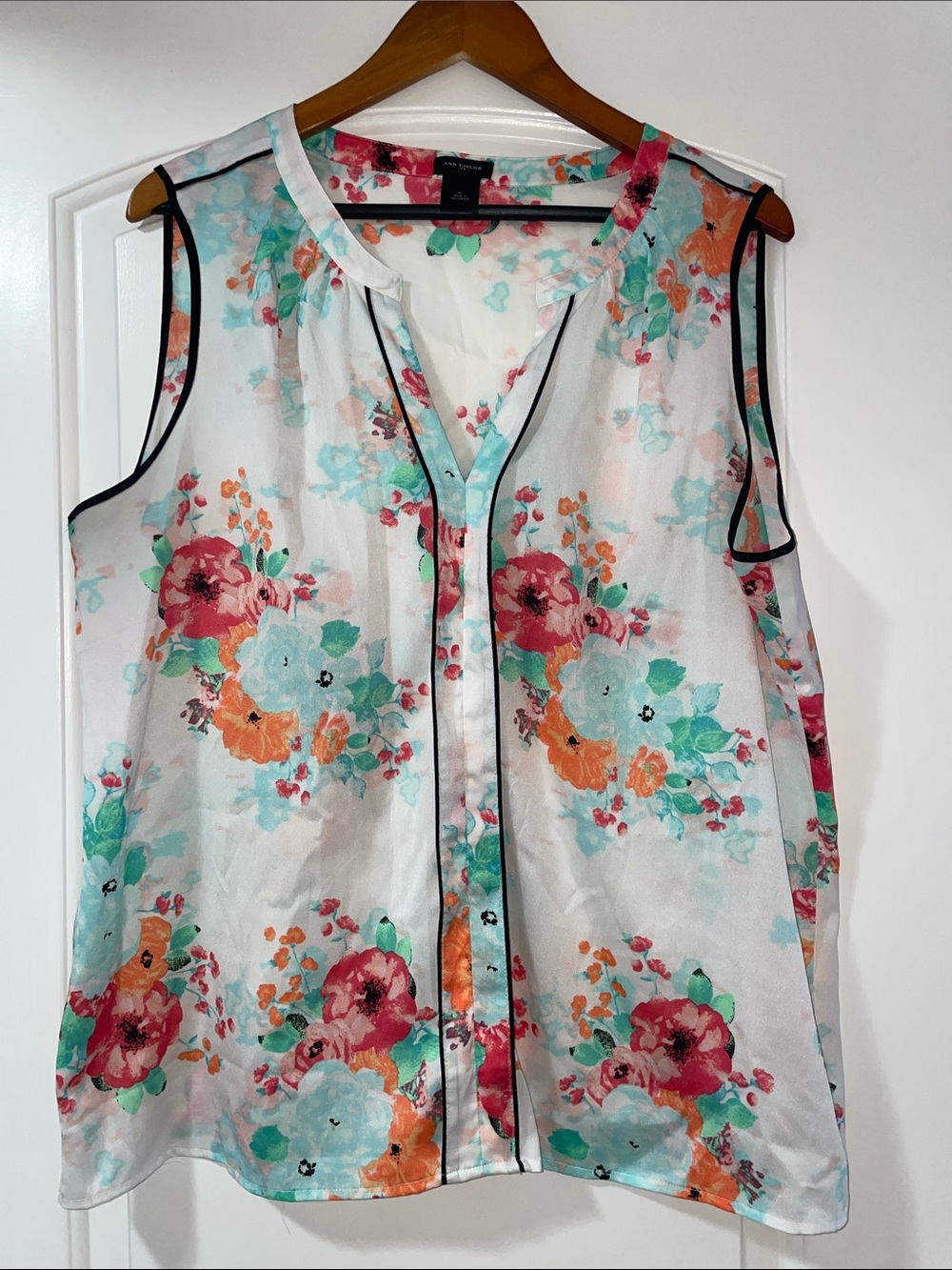 Ann Taylor White Floral Sleeveless Camisole with Aqua, Coral & Orange Accents